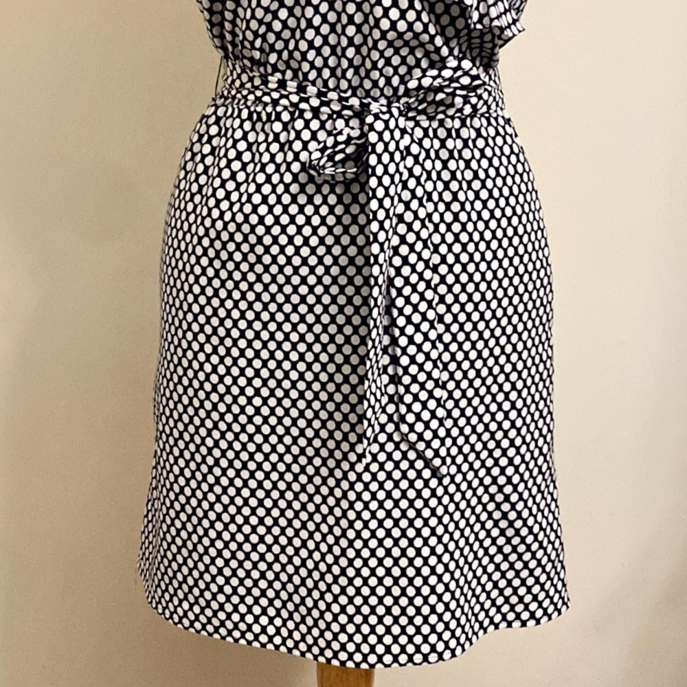 White House Black Market Black White Retro Polka Dot SZ XS Elegant Ruffle Dress - Picture 3 of 11
